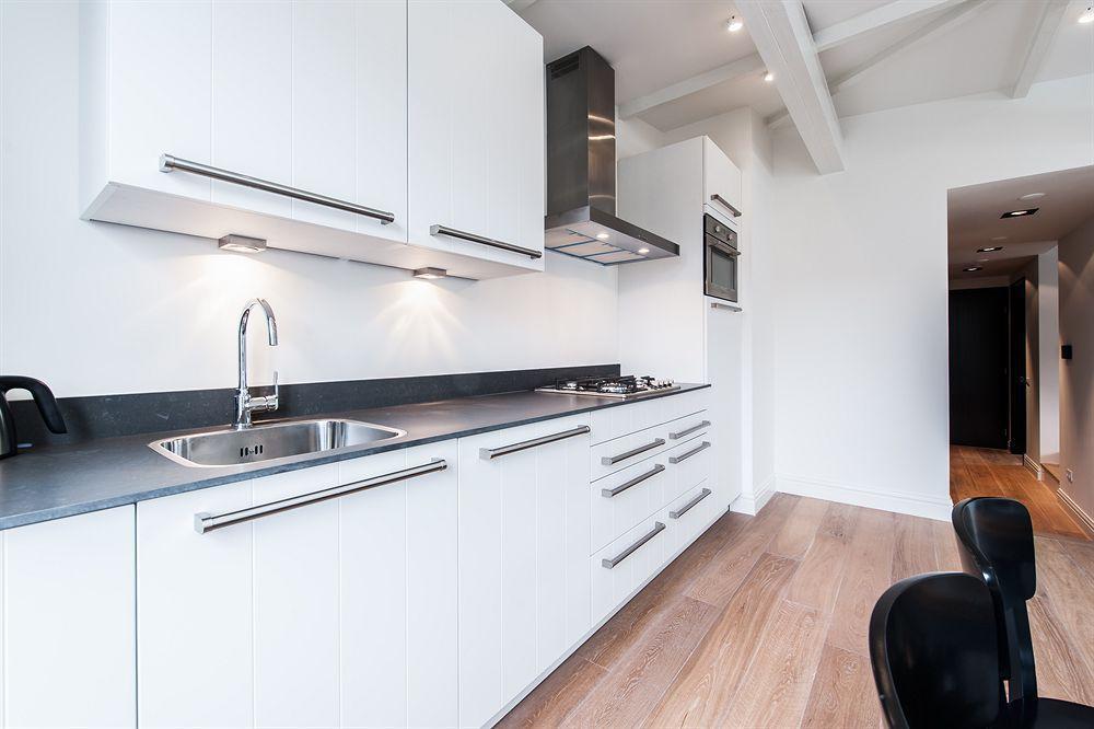 Short Stay Group Tropen Serviced Apartments Amsterdam Exterior foto